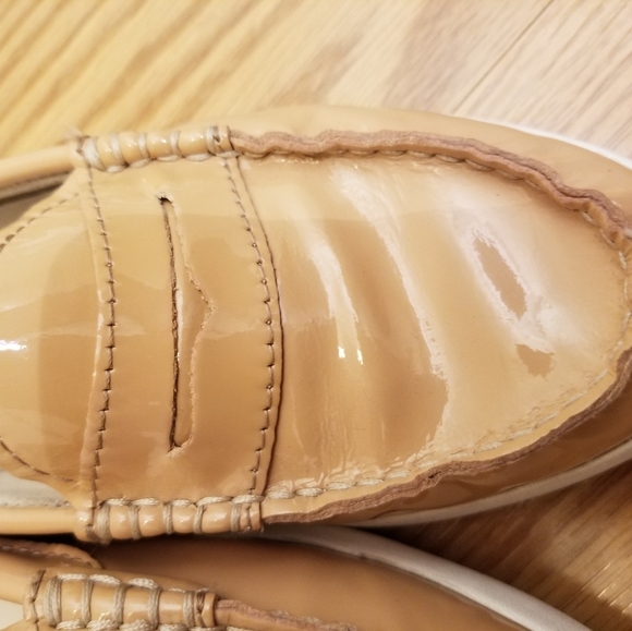 Cole Haan Nude Patent Pinch Maine Classic Loafer - Picture 7 of 10